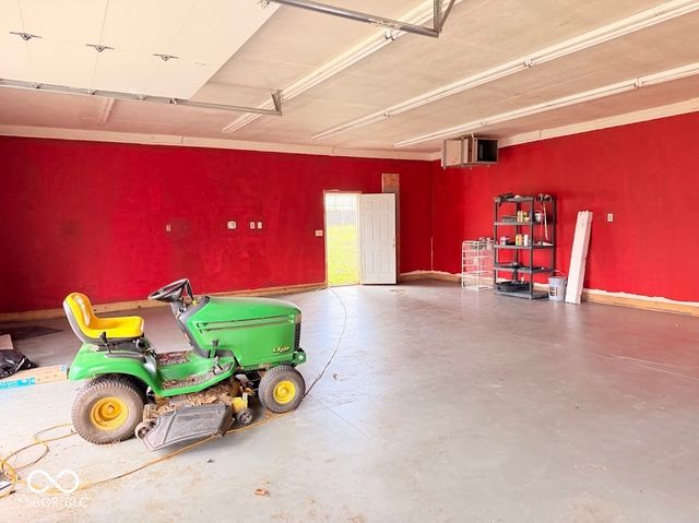 2037 W County Road 300 S, Danville, IN 46122