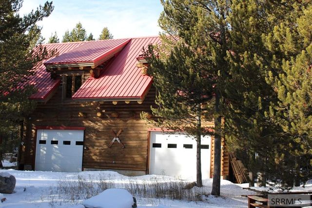 4212 N Big Springs Loop Road, Island Park, ID 83429