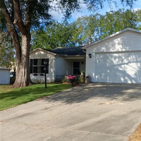 719 OAK LANE, Lady Lake, FL 32159