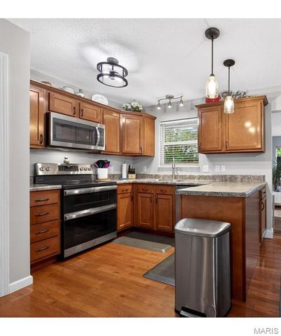 822 Haversham Drive, St Charles, MO 63304