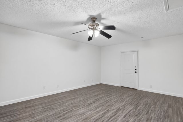 2324 Markland Street, Irving, TX 75060