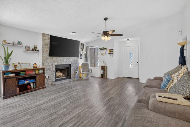 2324 Markland Street, Irving, TX 75060