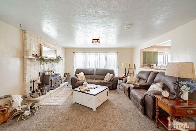 997 E 1450 N, Shelley, ID 83274