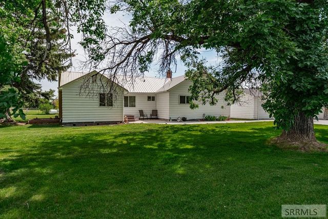 997 E 1450 N, Shelley, ID 83274