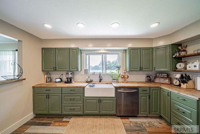 997 E 1450 N, Shelley, ID 83274
