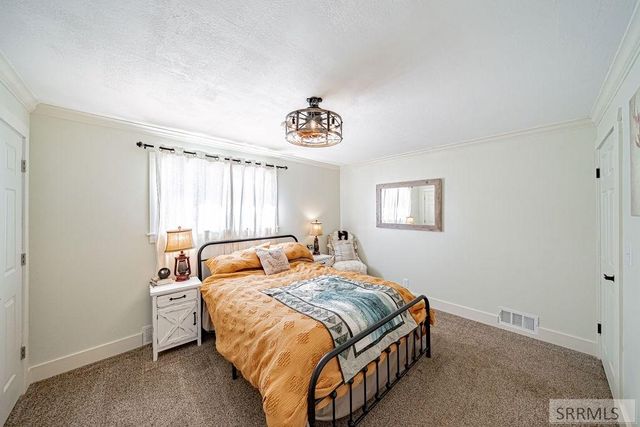 997 E 1450 N, Shelley, ID 83274