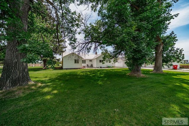 997 E 1450 N, Shelley, ID 83274
