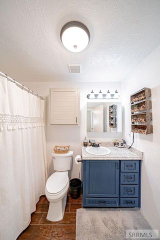 997 E 1450 N, Shelley, ID 83274