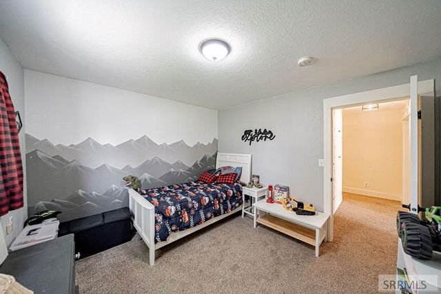 997 E 1450 N, Shelley, ID 83274