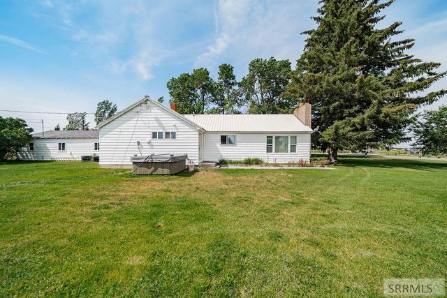 997 E 1450 N, Shelley, ID 83274