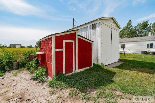 997 E 1450 N, Shelley, ID 83274