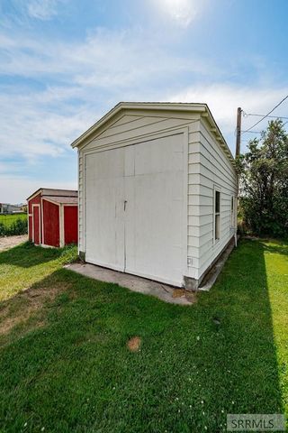 997 E 1450 N, Shelley, ID 83274