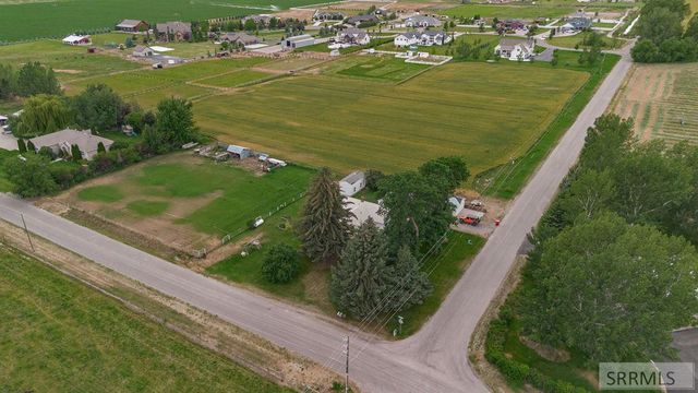 997 E 1450 N, Shelley, ID 83274