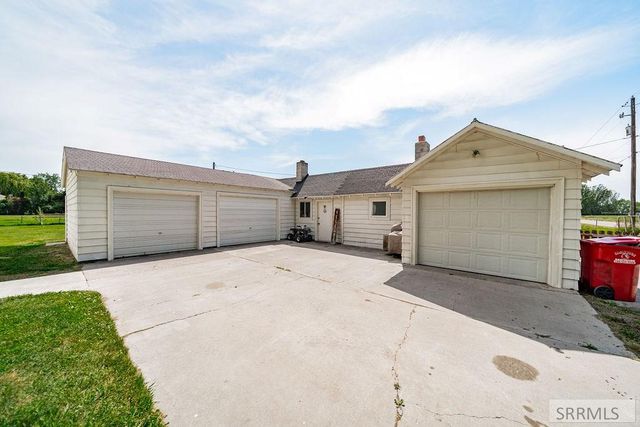 997 E 1450 N, Shelley, ID 83274