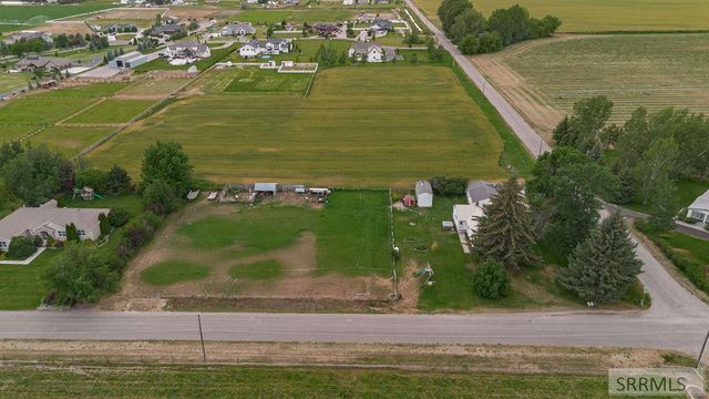 997 E 1450 N, Shelley, ID 83274