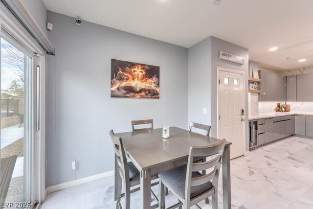 528 Thistleberry Avenue, Henderson, NV 89044