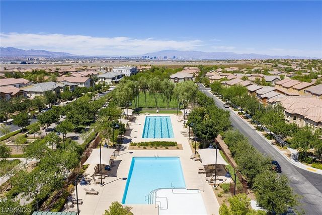 528 Thistleberry Avenue, Henderson, NV 89044