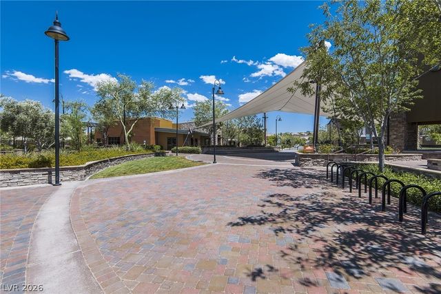 528 Thistleberry Avenue, Henderson, NV 89044