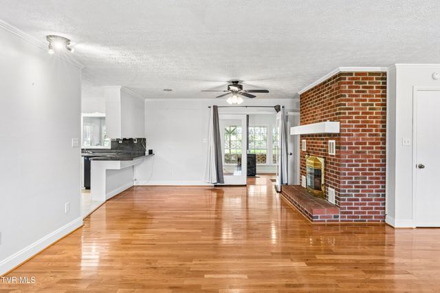 138 Burton France Road, Johnson City, TN 37604