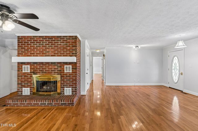 138 Burton France Road, Johnson City, TN 37604