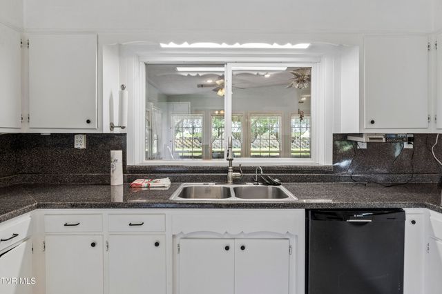 138 Burton France Road, Johnson City, TN 37604