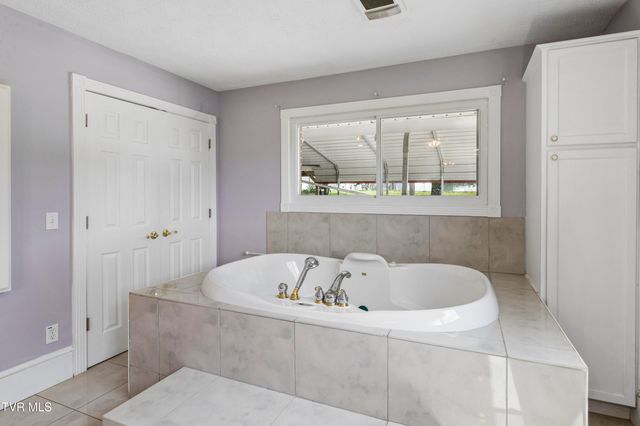 138 Burton France Road, Johnson City, TN 37604