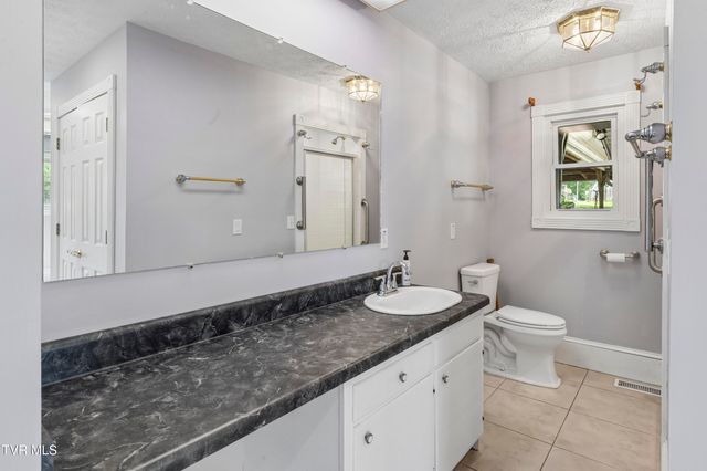 138 Burton France Road, Johnson City, TN 37604
