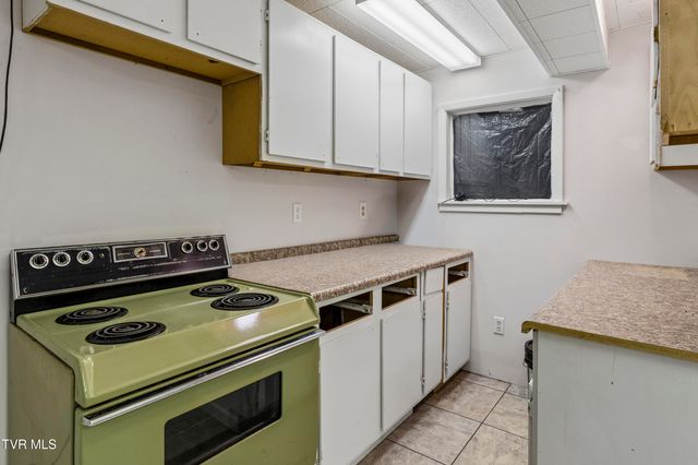 138 Burton France Road, Johnson City, TN 37604