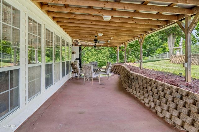 138 Burton France Road, Johnson City, TN 37604