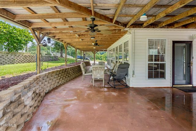 138 Burton France Road, Johnson City, TN 37604