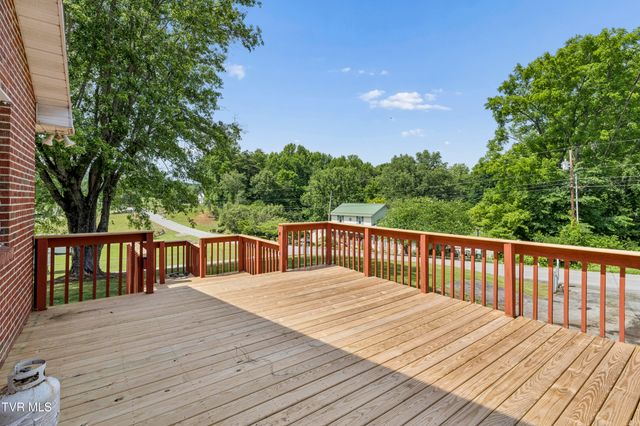 138 Burton France Road, Johnson City, TN 37604