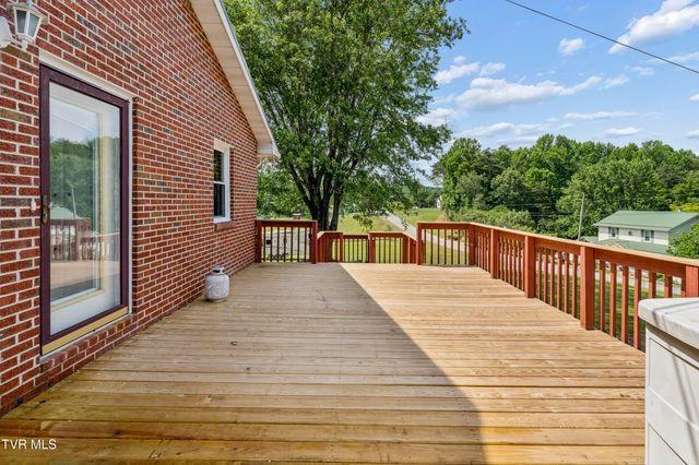 138 Burton France Road, Johnson City, TN 37604