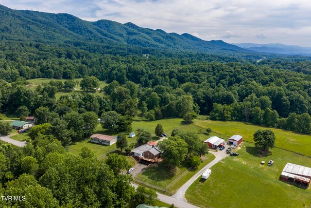 138 Burton France Road, Johnson City, TN 37604