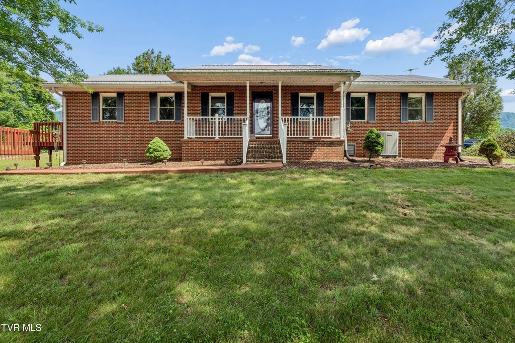 138 Burton France Road, Johnson City, TN 37604