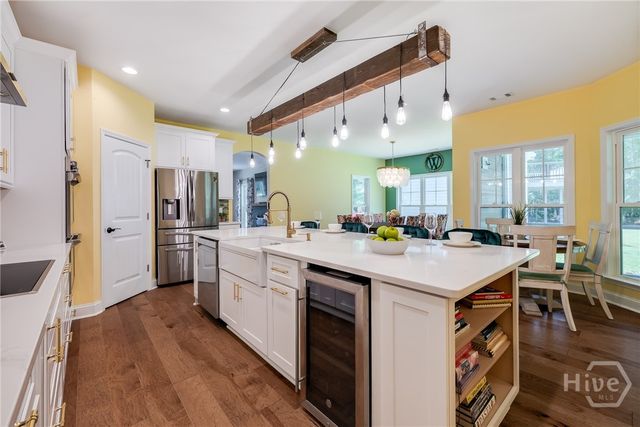 182 Old River Road, Bloomingdale, GA 31302