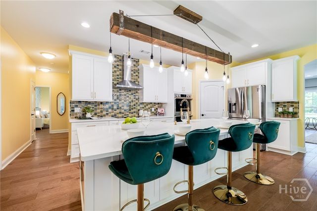 182 Old River Road, Bloomingdale, GA 31302