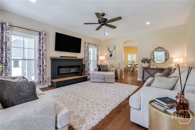 182 Old River Road, Bloomingdale, GA 31302