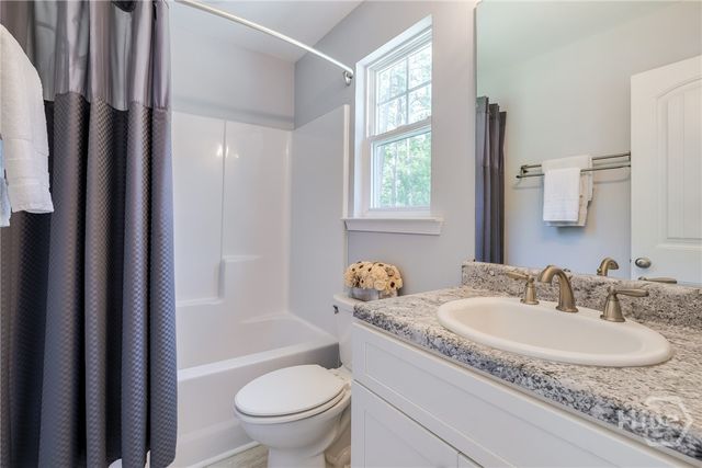 182 Old River Road, Bloomingdale, GA 31302