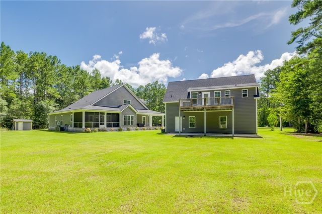 182 Old River Road, Bloomingdale, GA 31302