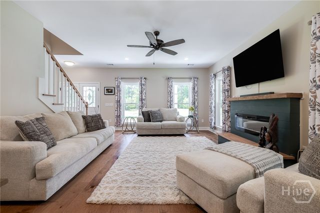 182 Old River Road, Bloomingdale, GA 31302