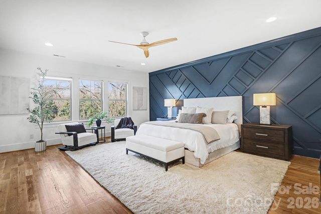 2852 Dorchester Place, Charlotte, NC 28209