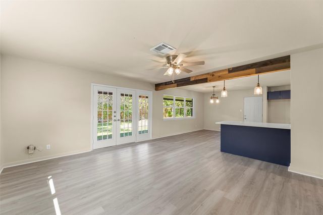 11106 Huggins Drive, Houston, TX 77035