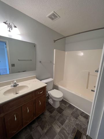 185 Monarch Ln, Clarksville, TN 37042