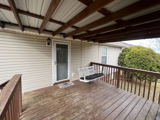 185 Monarch Ln, Clarksville, TN 37042