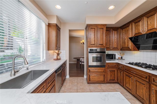 6360 Calle Elegante, Rancho Cucamonga, CA 91737