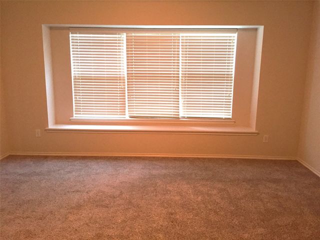 9837 Meadow Rue Drive, Mckinney, TX 75072