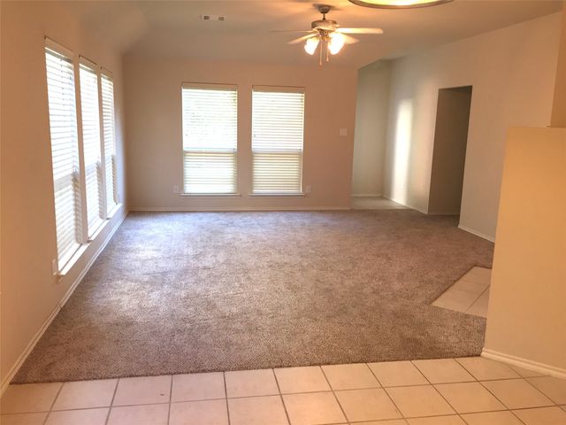 9837 Meadow Rue Drive, Mckinney, TX 75072