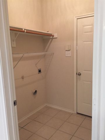 9837 Meadow Rue Drive, Mckinney, TX 75072