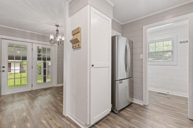 1 Foxboro Drive, Searcy, AR 72143