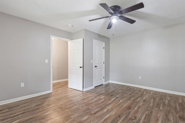 1 Foxboro Drive, Searcy, AR 72143